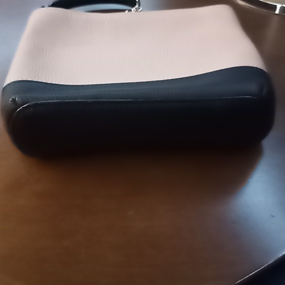 Kate Spade Jackson Street Ellery Crossbody Bag Gold Chain Leather Black Tan - Picture 8 of 9